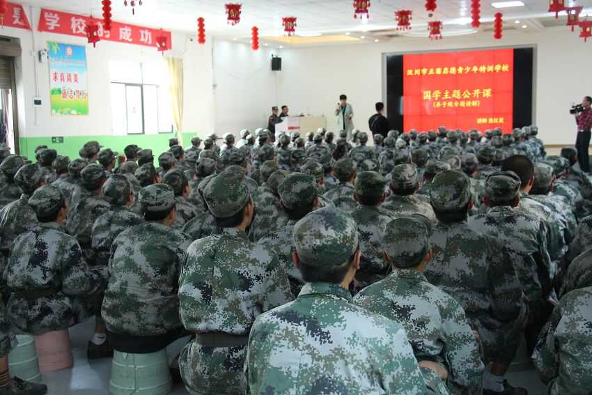 初一小孩不想上学怎么办？初一的学习任务重要吗？(图2)